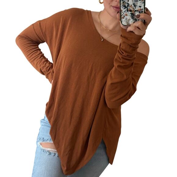 Windsor S Brown Soft Knit Pleated Back Crew Neck Long Sleeve Sweater - Picture 1 of 6
